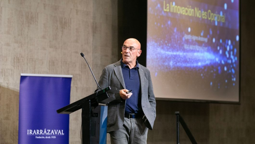 La Innovación No es Opcional / Agustín Agirre
