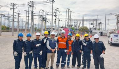 Estudiantes de Electricidad del Centro Educacional Alberto Hurtado ampl&iacute;an su formaci&oacute;n junto a ENEL