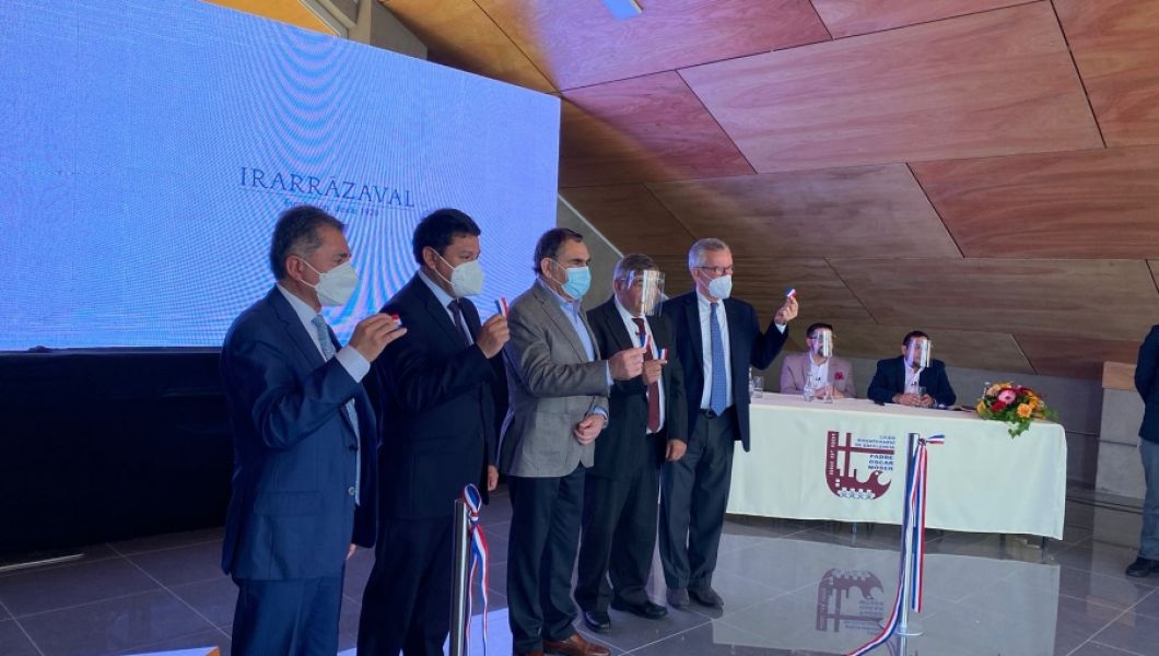 Primera jornada del XII Seminario Nacional de la Fundación Irarrázaval “Claves para la Educación del Futuro"